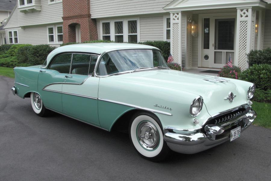  Oldsmobile 98 DeLuxe Holiday Hardtop Sedan 1955 года  (фото 3 из 4)
